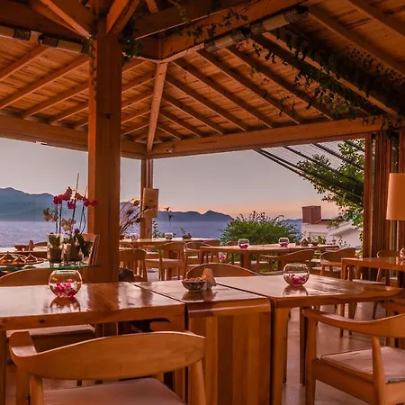 Hotel Lycia 4*