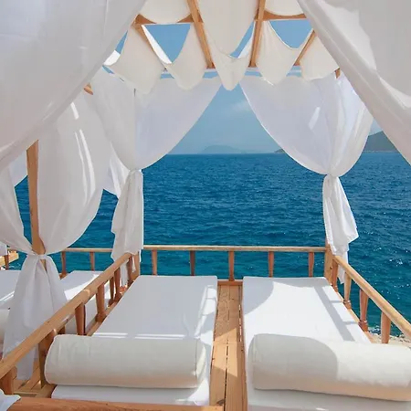 Ξενοδοχείο Lycia 4*