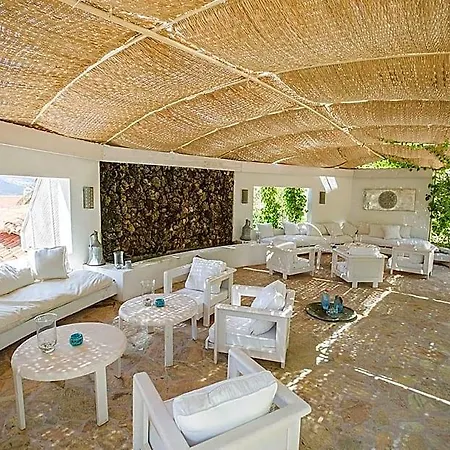 Lycia Hotel