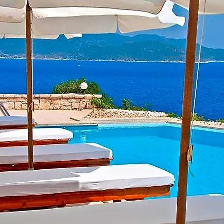 Lycia Hotel 4*