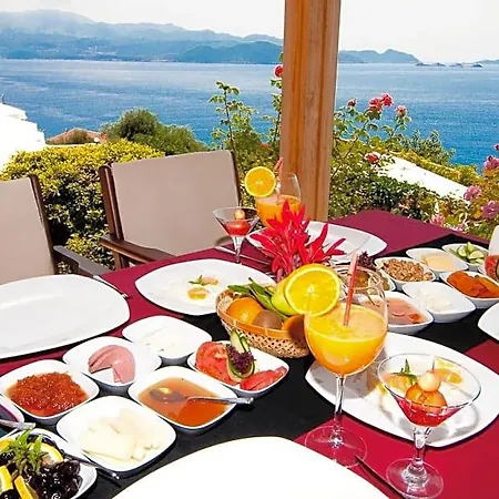 Lycia Hotel 4*